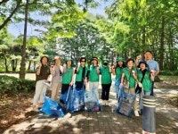 교동새마을부녀회조각공원 | 효자5동 주민센터 > 우리동소식 > 사진으로 보는 동정 > 효자5동 새마을부녀회, '모롱지 공원' 환경정비 실시(읽기)
