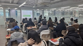 (주)이디엠에듀케이션(일학습병행) | 어학 연수 ‘찐’ 경험 120% 살리는 일 | (주)이디엠에듀케이션의 생생한 인터뷰 확인하기, 교육업 3.5 평점 | 잡플래닛