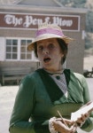 카페 하리스(Cafe Haris) 초원설화점 | "초원의 집" Harriet's Happenings (TV Episode 1978) - IMDb