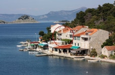 THE BEST Govedari Vacation Rentals with Hot Tubs - Tripadvisor - Book Vacation Rentals with Hot Tubs in Govedari