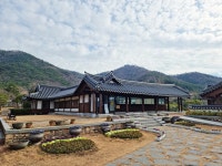윤선도를 따라 읊어보는 세상 '고산윤선도유물전시관'<색다른 문화 경험, 지역 이색박물관<지역N문화 테마 윤선도를 따라 읊어보는 세상...