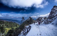베이크인유(Bake in you) | 7 Easy Yet Super Fun Treks That You Can Take In India — Viral Bake | by Poonam Mehra | Sep, 2020 | Medium 7 Easy Yet Super Fun...