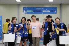 에스피씨지에프에스쿠팡곤지암1센터구내식당 | “직원 여러분들 감사합니다” 쿠팡풀필먼트서비스 대표이사와 함께하는 커피 타임 - 쿠팡 뉴스룸