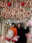 파티붕붕 상품 후기 | 화면보다 이뻐요 생일파티 너무 잘했어요 친구가 좋아했어요상품 사용후기 - 파티붕붕