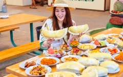 수파트라잡화 | 수파트라랜드 농장에서 두리안 뷔페와 함께하는 파타야-라용에서의 하루 종일 여행 - Klook