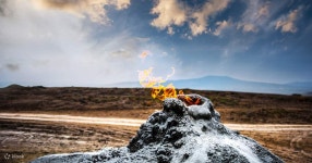 Qobustan, Mud Volcano, Ateshgah, and Yanardag Fire Mountain - Klook