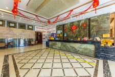 Y.C.P주 구내식당 | Yichang City 春霖酒店(夷陵万达广场店) | 2023년 최신 가격 & 프로모션 - 클룩 Klook 대한민국