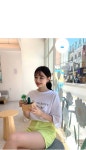 어바웃리리aboutlyri | 어바웃트루 레터링 언발 베이직 티셔츠 - 리리앤코 어바웃트루 레터링 언발 베이직 티셔츠