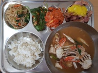 안천2리 경로당(공터) | 급식 사진<급식실<학교소식<안천초중고등학교 안천초중고등학교