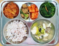 덕암고등학교집단급식소 | 급식사진<식생활관<열린마당<덕암고등학교 덕암고등학교
