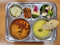 푸른꿈고등학교 급식소 | 급식 사진<급식실<알림마당<푸른꿈고등학교 푸른꿈고등학교