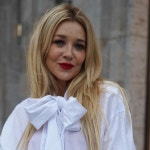 Tanja Comba | White Blouse🤍 Von „spießig“ zu trendy - die weiße Bluse hat eine tolle Entwicklung hingelegt. Oder wie...