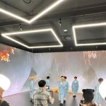 피드스튜디오는 촬영 전문 PD가 있어 이렇게 고퀄리티 영상 제작이...... 피드스튜디오는 촬영 전문 PD가 있어 이렇게 고퀄리티 영상 제작이...