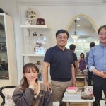 충정타워공동관리협의회 | 서울 충정로에 위치한 한국전문대학교육협의회에 다녀왔습니다. 대학과... | Instagram Instagram의 이완복님 : "제1회 로컬크리에이터 1급 전문강사...