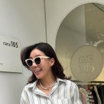 라라의네일라라'sNail | 라라105 | 시원해보이는 반팔셔츠💙 | Instagram Instagram의 라라105님 : "시원해보이는 반팔셔츠💙"