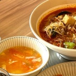 마라트리 | #마라트리 🌲창원 가로수길, 창원 맛집 마라트리입니다. 날이 많이 더워지고 있어요! 고객님들을 위해 테이블마다 작은...