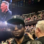 파파엔헬스케어(Papa&Health Care) | DIVINE DELISSER | - Photo shoot fresh looking like wealth I’m bout to call the paparazzi on myself - Somewhere in France with...