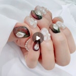 예약후, 젤제거나 케어만 하실경우 추가 위약금 발생 합니다.💅🏻네일에비뉴부산 사하구 다대로 704-1 203호(해수욕장 밴티 위)"