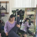 모든 수업 및 상담 예약제 입니다. 𖤐 이쁜... | Instagram Instagram의 바디공간님 : "〰️우리 회원님의 에너지 집중! 첫 시르사아사나...