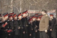 생도대마트 | 보로네시, 러시아 부 대 Mikhailovsky 보로네시 생도의 사관 학교 생도 검사 하는 장교. — 스톡 에디토리얼 사진 © vlad_k #86603786...