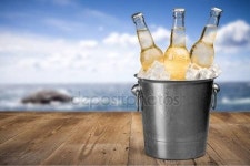 그라베얼음맥주 | 얼음에 맥주 병