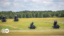 Ukraine updates: NATO praises Germany over Patriot delivery – DW – 10/07/2023