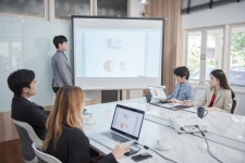 CTO가 말하는 스타트업 개발자 생존 백서 | 원티드