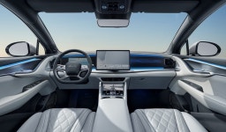 "마칸에 도전장" BYD, 전기 SUV ′씨라이언 7′ 출시