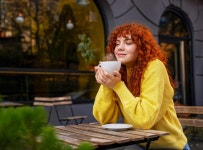 Study: Decaf May Have Same Effects as Regular Coffee | Engoo 데일리뉴스