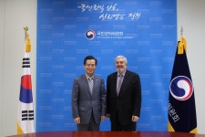 이기환행정사사사무소 | 권익위-UNDP간 반부패 협력방안 논의 | 사진뉴스 | 홍보자료 | 뉴스·소식 : 국문홈페이지 권익위-UNDP간 반부패 협력방안 논의 | 사진뉴스...