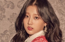 Lovelyz' Jeong Ye In tests positive for COVID-19 | allkpop Lovelyz' Jeong Ye In tests positive for COVID-19