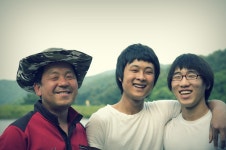 낚시사랑 > 산세좋고 물맑은 가족 휴양 낚시터~ : 낚시사랑