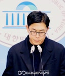 자진 사퇴하는 노재승
