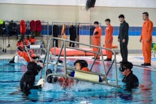 해군항공사령부(생환훈련대) | 해병닷컴 - 해군항공사령부, 새해 첫 해상생환훈련