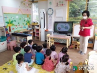 김애자선물코너 | 홈>환경특별시민 > 제17호 「환경특별시민」 김애자님을 소개합니다! | 자원순환 선도도시 인천