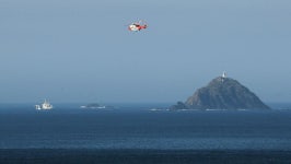 Searches continue for Irish Coast Guard crewmen after helicopter recovered - Independent.ie Searches continue for Irish Coast...