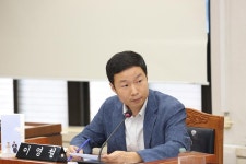 소상공인발전위원회속초지회 | 특별위원회-소상공인지원과 상생발전을 위한 특별위원회(2024. 8. 27.)(이영철 위원) 내용 | 인천광역시 서구 의회>의정활동>위원회 활동...