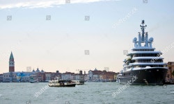 Roman Abramovich Luna Super Yacht 에디토리얼 스톡 사진 - 스톡 이미지 | Shutterstock Editorial