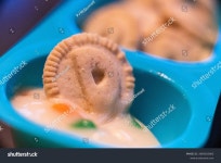 8개의 Rainbow copycat 로열티 프리 이미지 및 스톡 사진 | Shutterstock