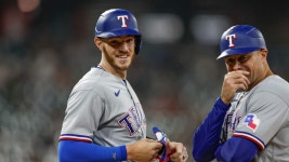 인헤임 In:heim | Sports Illustrated Texas Rangers News, Analysis and More Watch Jonah Heim Troll Replay Umps During Home Run Trot in Texas Rangers Win