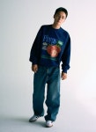 THEBOUNCE 피지컬 에듀케이션 디파트먼트 STRAWBERRY MARKET CREWNECK (Navy) - THEBOUNCE (더바운스)