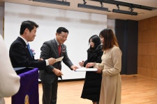 완주시어클럽삼례로스터리카페 | 완주군 이미지갤러리 > 주민행정 > 지역행사 > 봉동로타리클럽 송년의 밤 행사(읽기)
