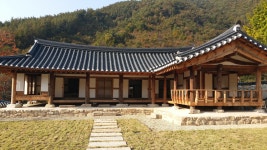 완주군 문화관광 > 숙박/음식/쇼핑 > 잘거리(숙박) > 한옥체험/게스트하우스 > 문희한옥체험(읽기)
