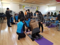 동춘3동 심폐소생술 특강 상세보기 | 참여·알림 알림광장 보도자료 | 연수구청