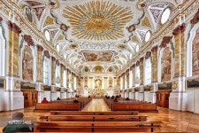 Burgersaal church - 당신의 크리에이티브 파트너, 이미지사이트 윤익이미지 YOONIQ Images RM #212973480