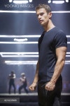 Divergent, 2014, Theo James - 당신의 크리에이티브 파트너, 이미지사이트 윤익이미지 YOONIQ Images RM #219235988