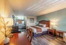 키 웨스트 인 튜니카 리조트 후기 및 특가 예약 - 로빈슨빌 호텔 추천 | 트립닷컴