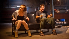 100 블러디 에이커스 | 왓챠