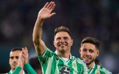 레알 베티스의 전설, 호아킨 산체스가 현역 은퇴를 선언했다 레알 베티스의 전설, 호아킨 산체스가 현역 은퇴를...