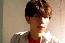 西山宏太朗『TVガイドVOICESTARS』表紙・巻頭に登場 ファッション特集に江口拓也&中島ヨシキも | ORICON...